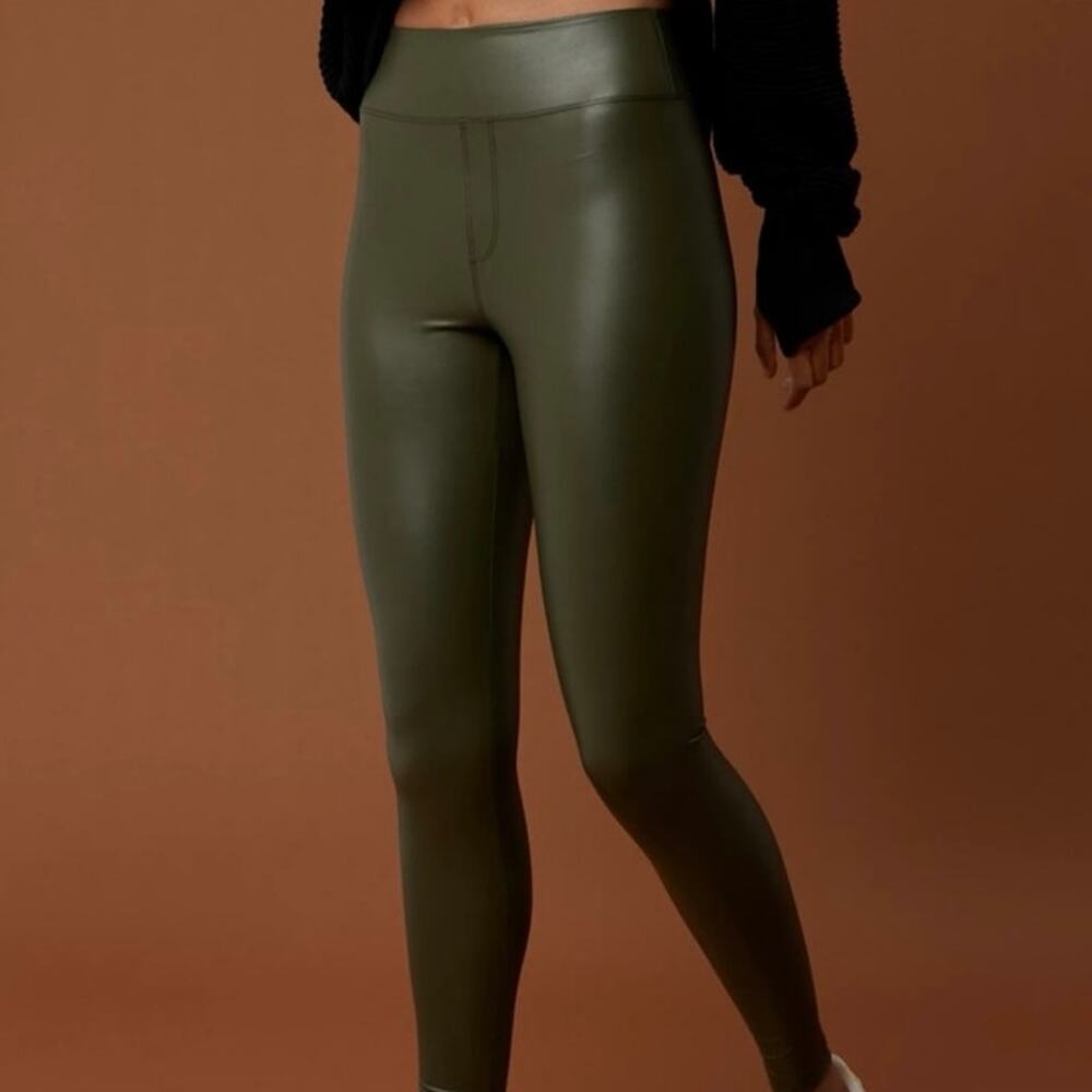 NEW Offline by Aerie Real Luxe Faux Leather Legging Olive Green - Size S Short